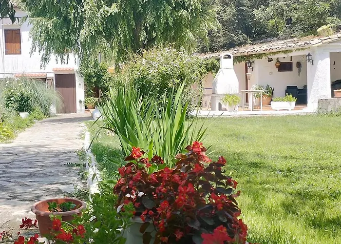 Casa Rural En Naval, Torre San Rafael